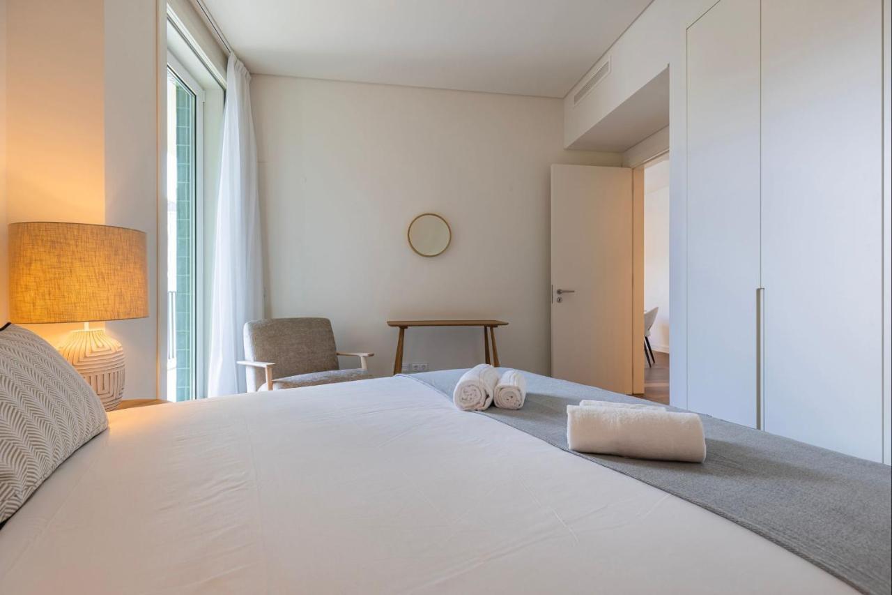 Radiant In Center By Lovelystay Apartment